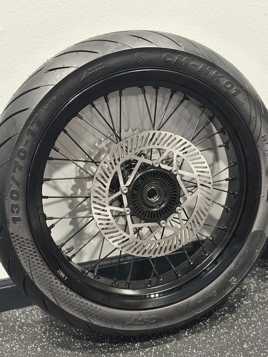 17" Ultra Bee Supermoto - Black
